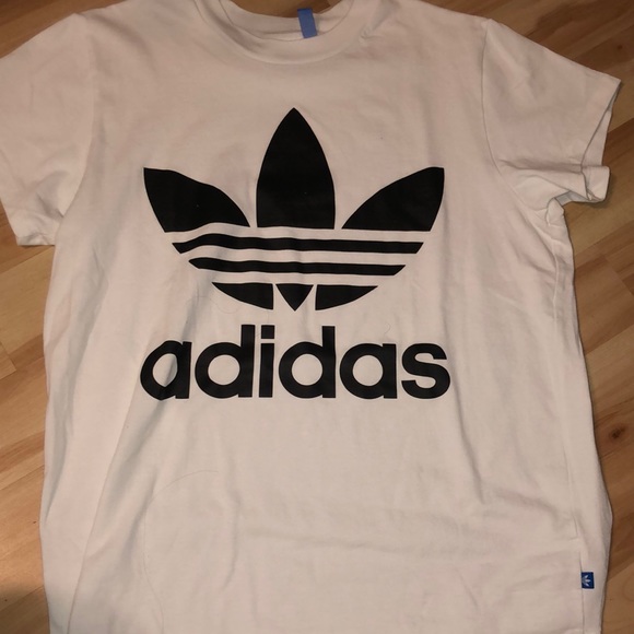 Adidas t-shirt - Picture 1 of 1